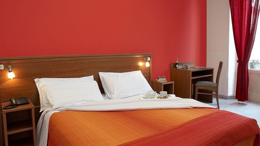 Hotel Trentina Milan Bagian luar foto